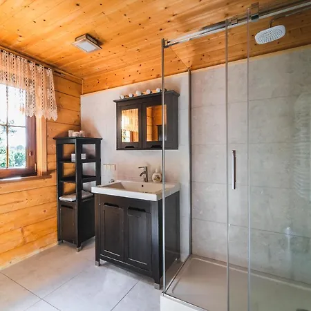 Woodhouse Lubowo (Szczecinek)