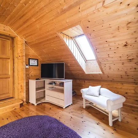 Woodhouse Lubowo (Szczecinek)